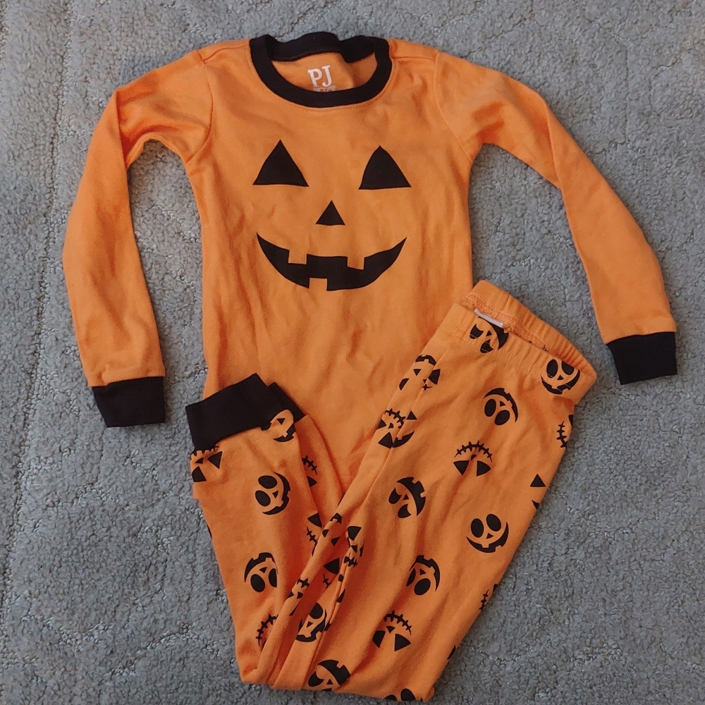 NWOT Orange and Black Halloween Pumpkin PJs